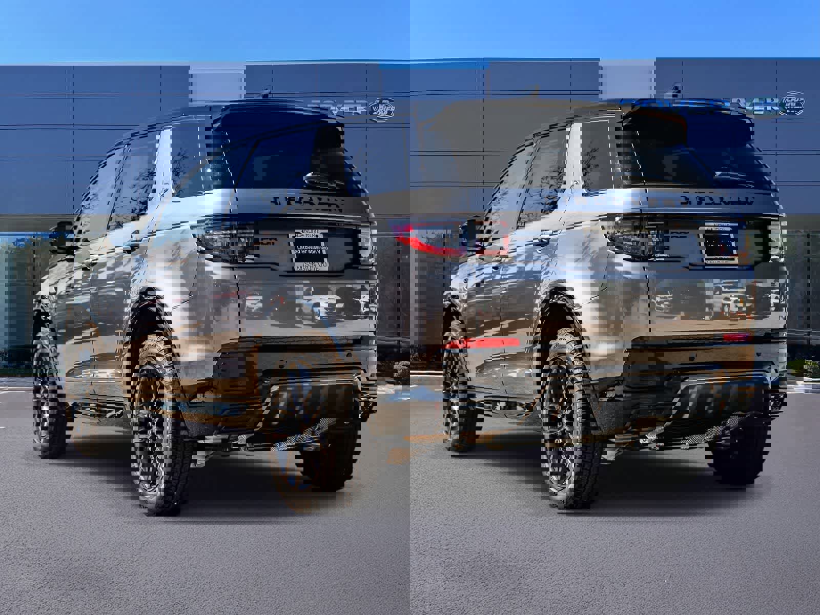 New 2026 Land Rover Discovery Sport Landmark image 6