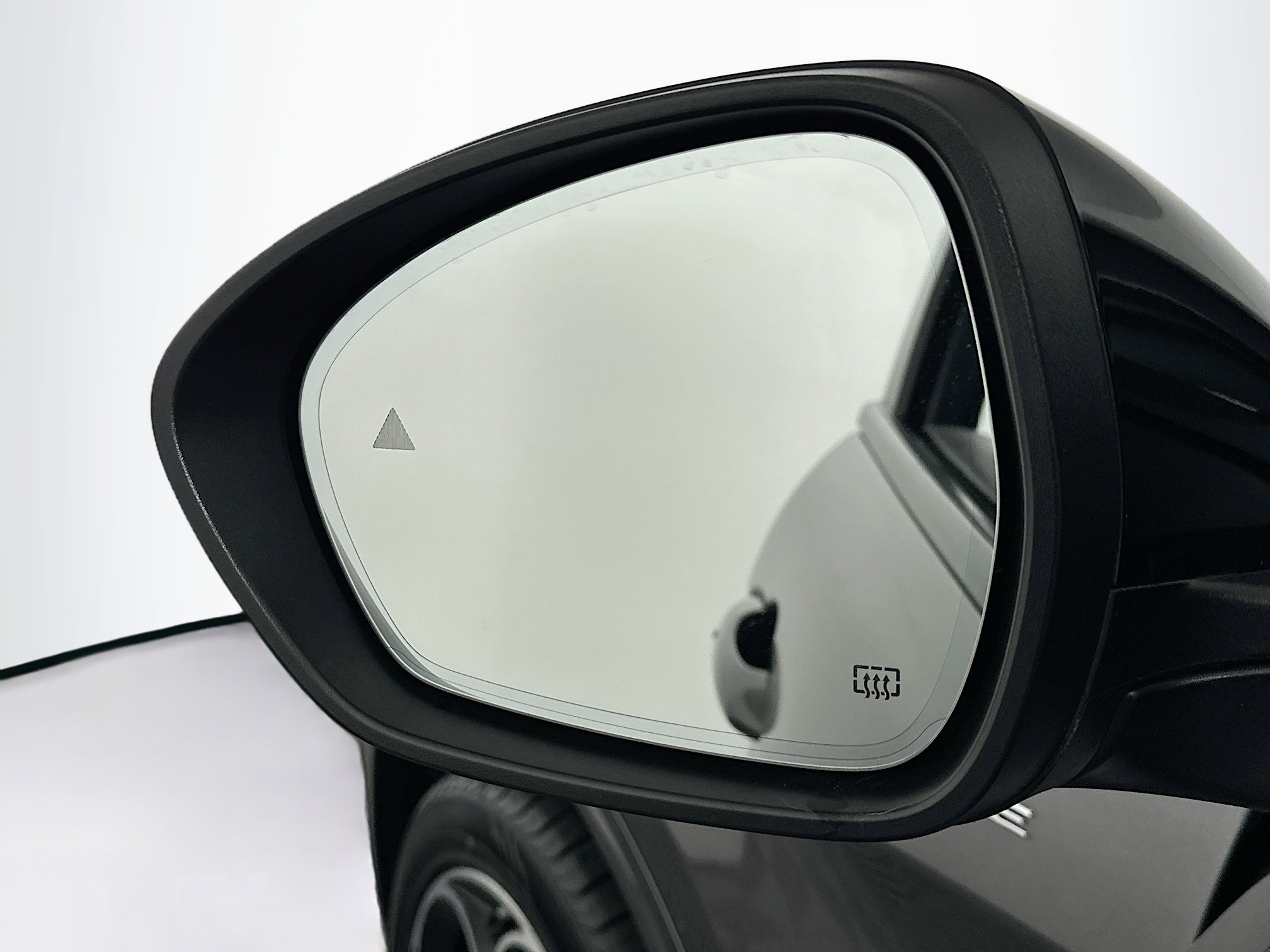 Used 2023 Alfa Romeo Stelvio Veloce image 16