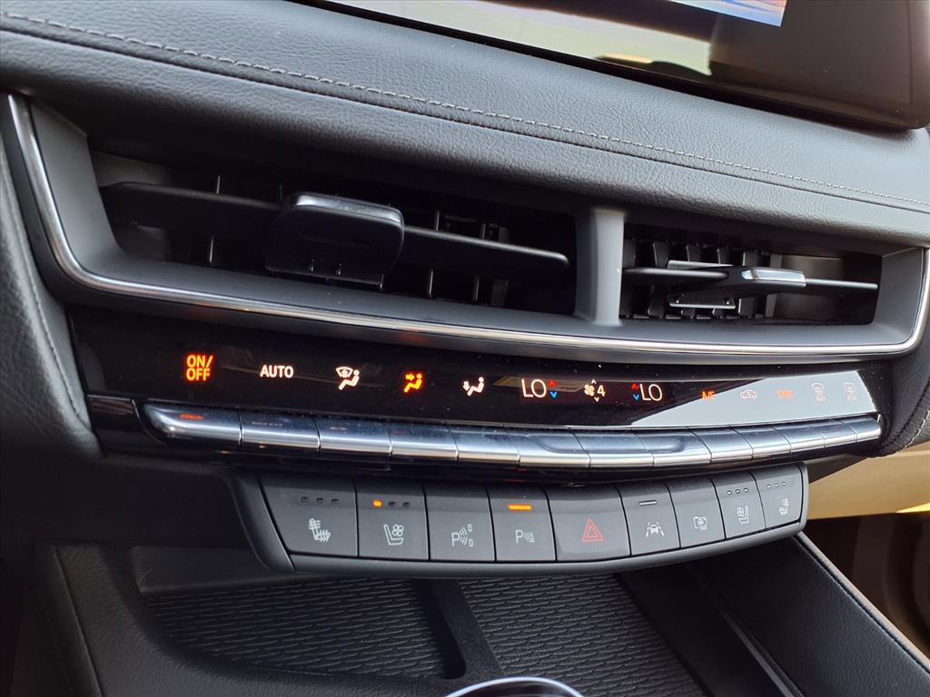 Used 2025 Cadillac CT5 Premium Luxury image 7
