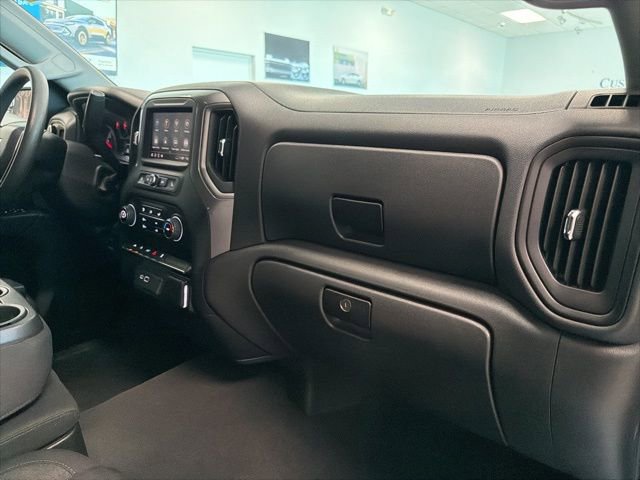 Used 2023 Chevrolet Silverado 1500 Custom image 28