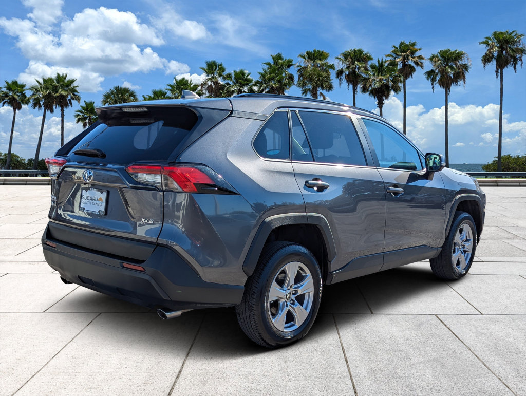 Used 2025 Toyota RAV4 XLE FWD image 6