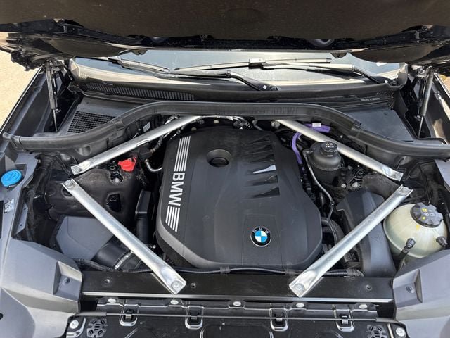 Used 2026 BMW X7 xDrive40i AWD/4WD image 21