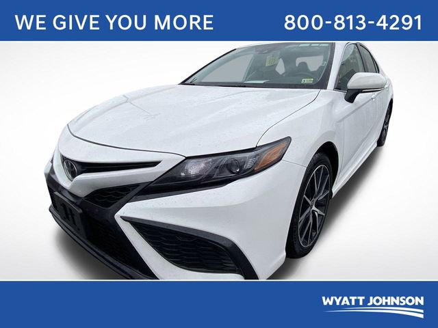 Used 2024 Toyota Camry SE