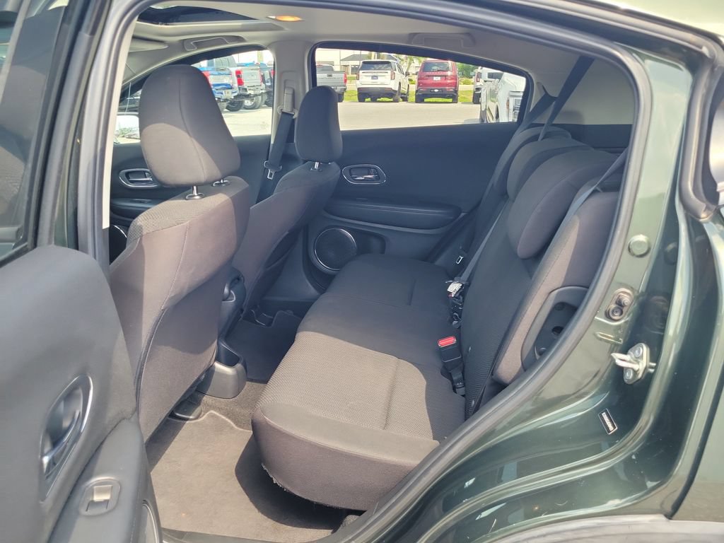 Used 2018 Honda HR-V EX image 10