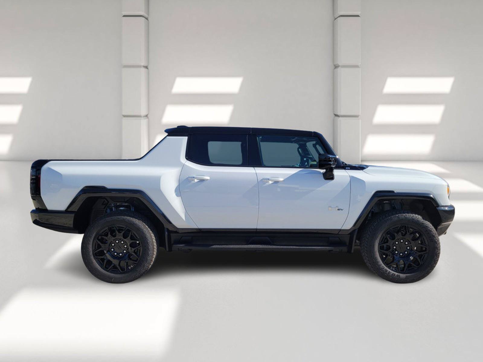 New 2026 GMC Hummer EV 4x4 Crew Cab image 4