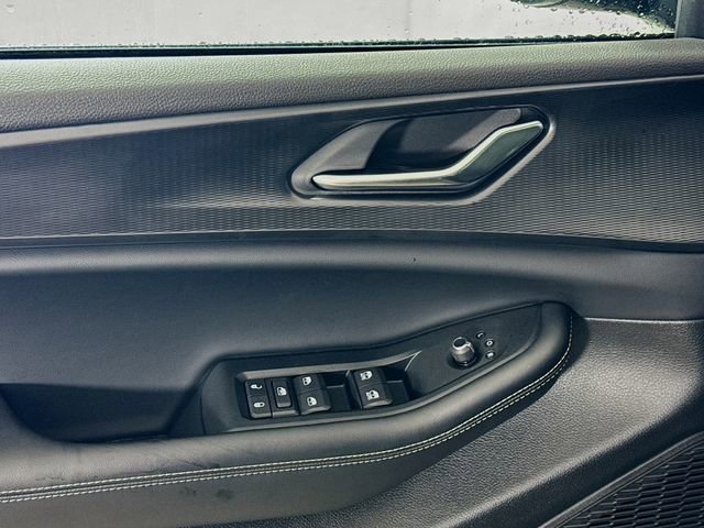 New 2025 Jeep Grand Cherokee L Altitude image 17