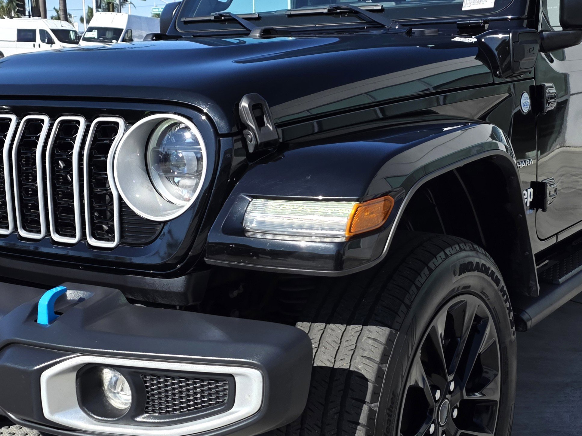 Certified 2024 Jeep Wrangler Sahara image 8