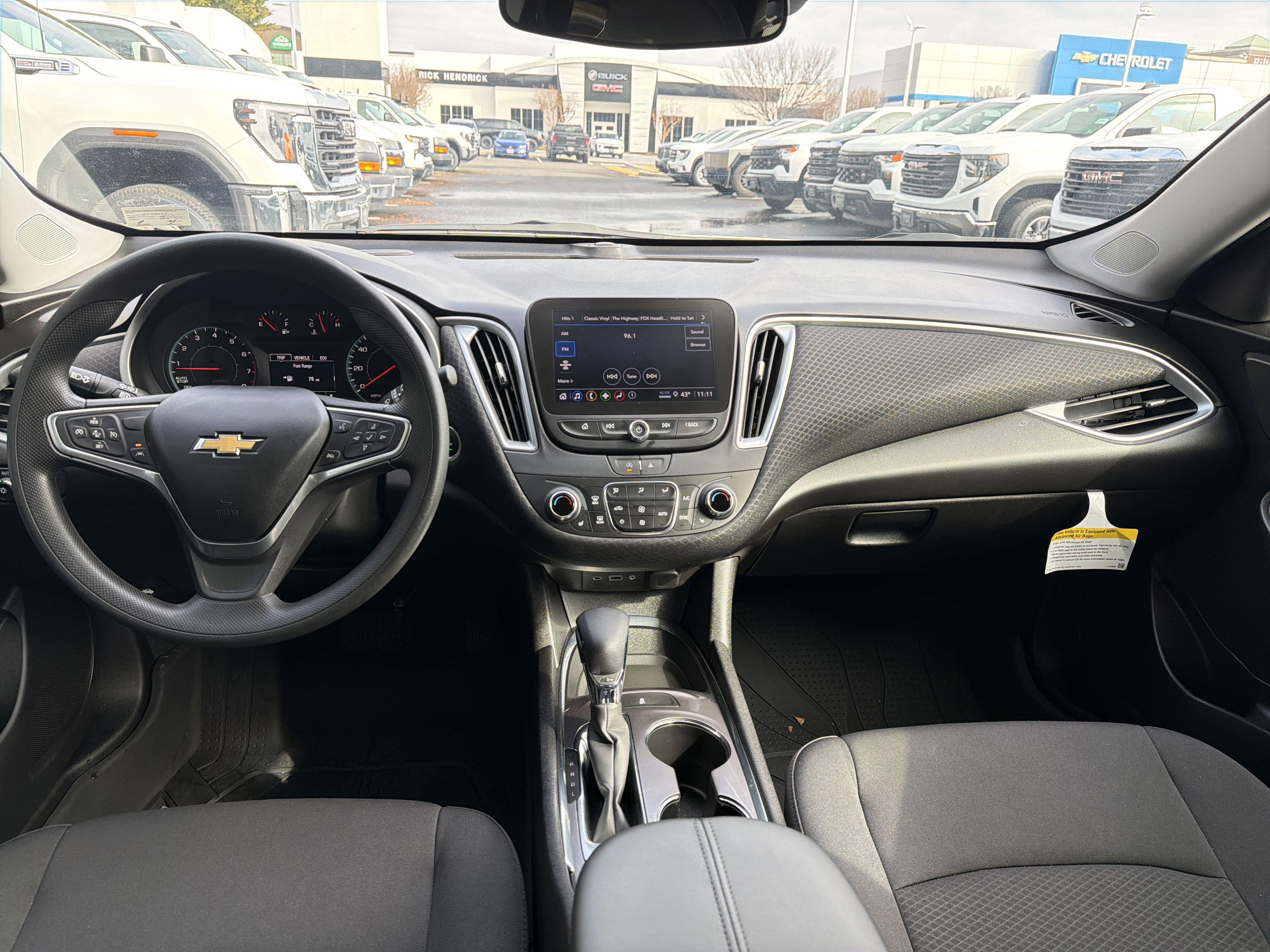 Used 2023 Chevrolet Malibu LT image 27