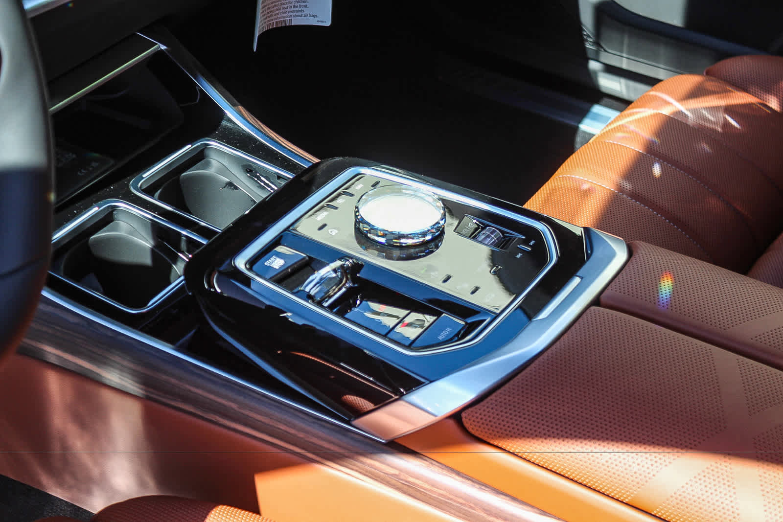 New 2026 BMW 740i w/ Premium Package RWD image 18