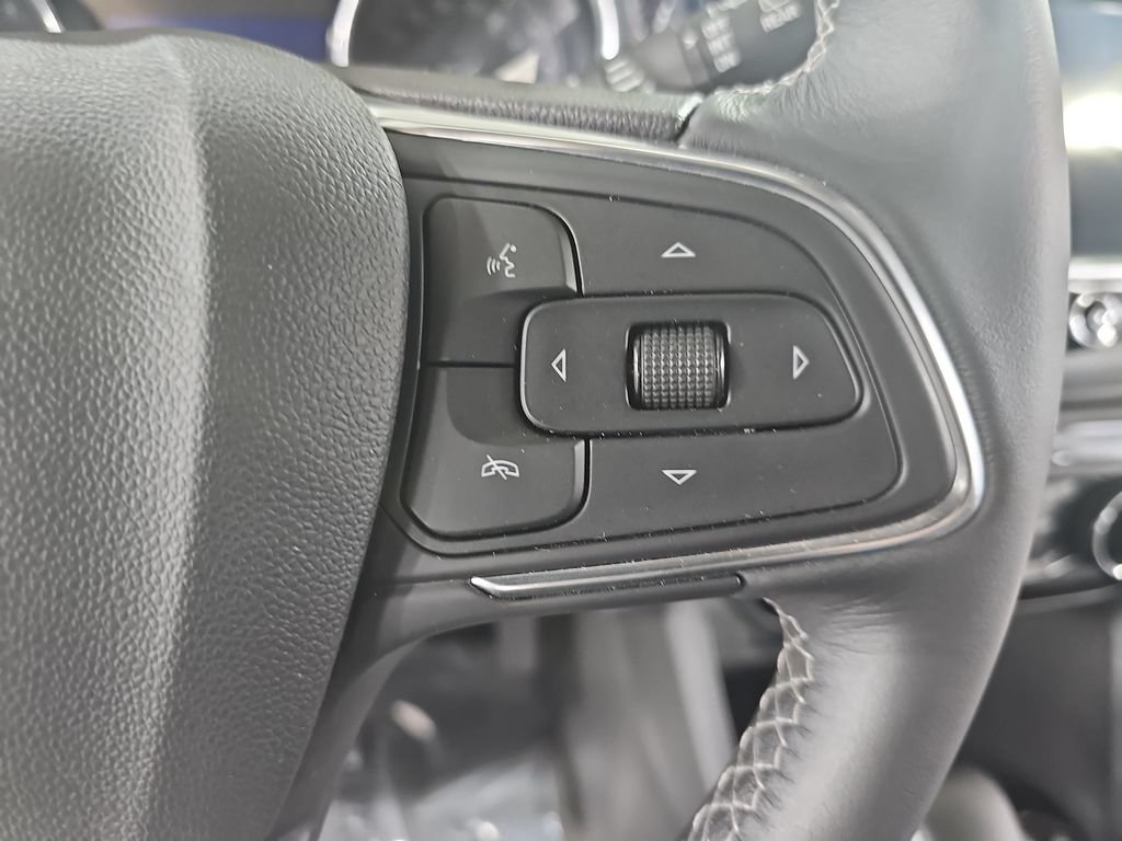 Used 2022 Buick Encore GX Preferred w/ Sport Touring Package FWD image 25