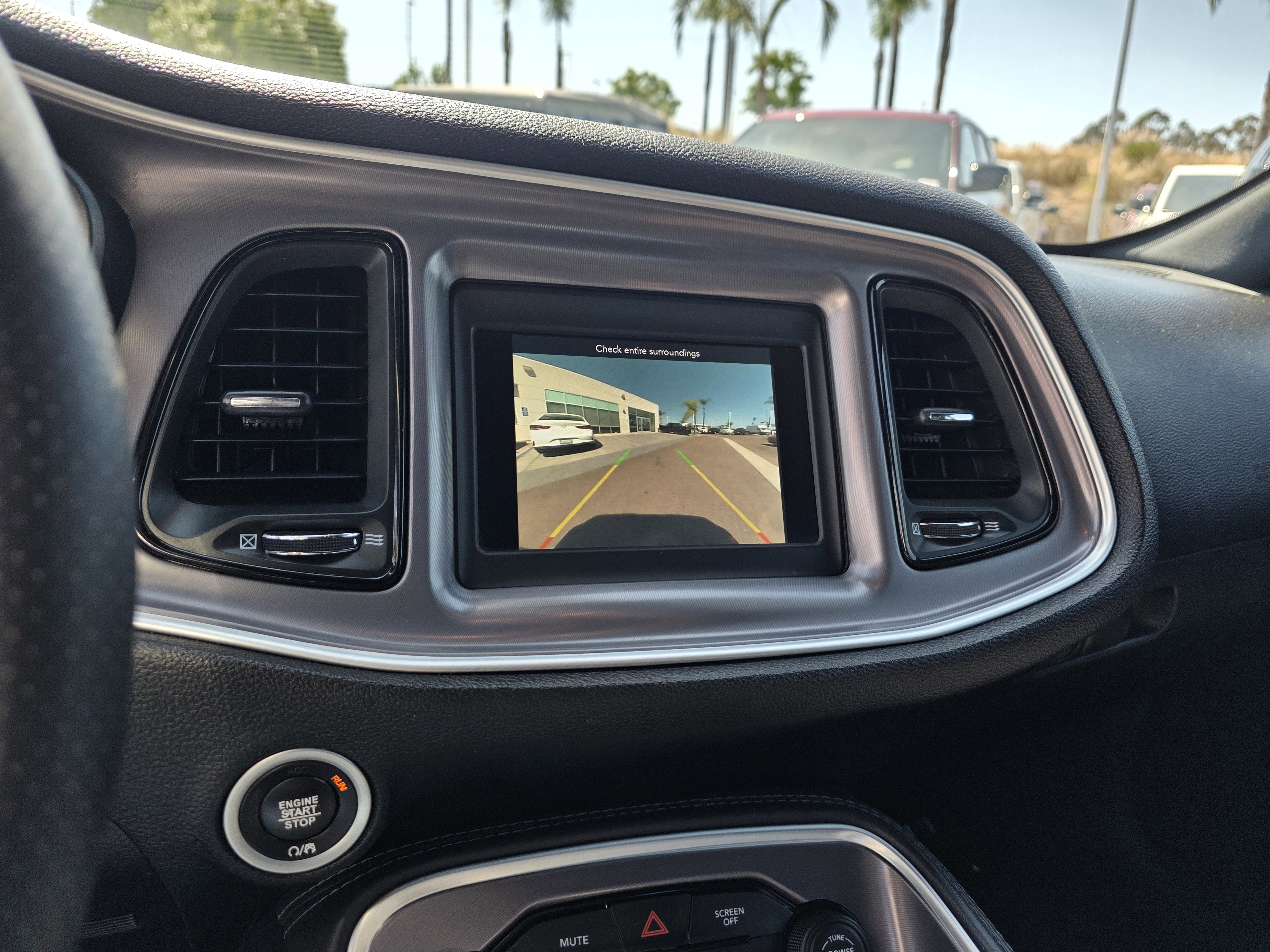 Used 2019 Dodge Challenger R/T w/ Driver Convenience Group RWD image 17