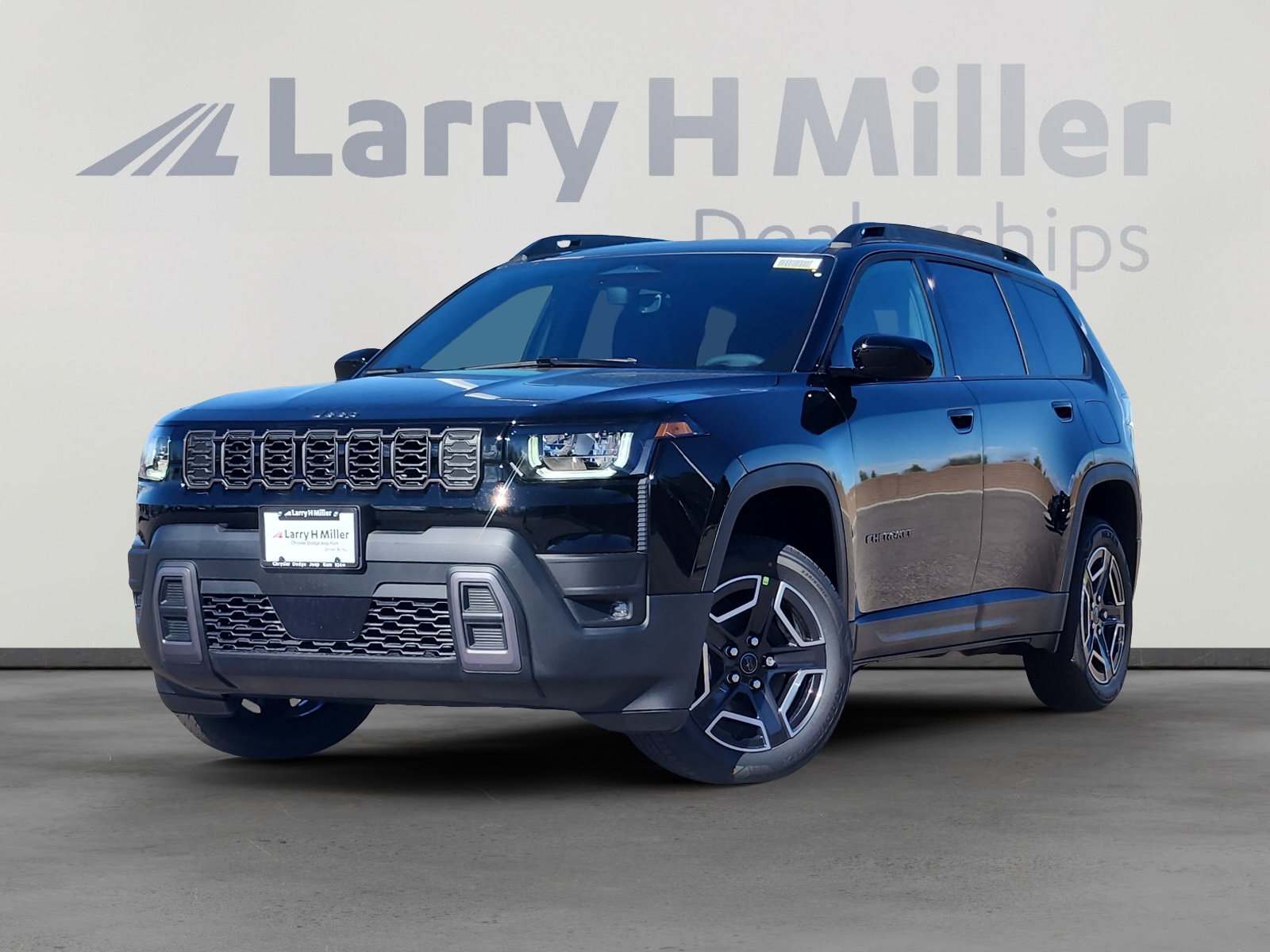 New 2026 Jeep Cherokee Laredo AWD/4WD image 1