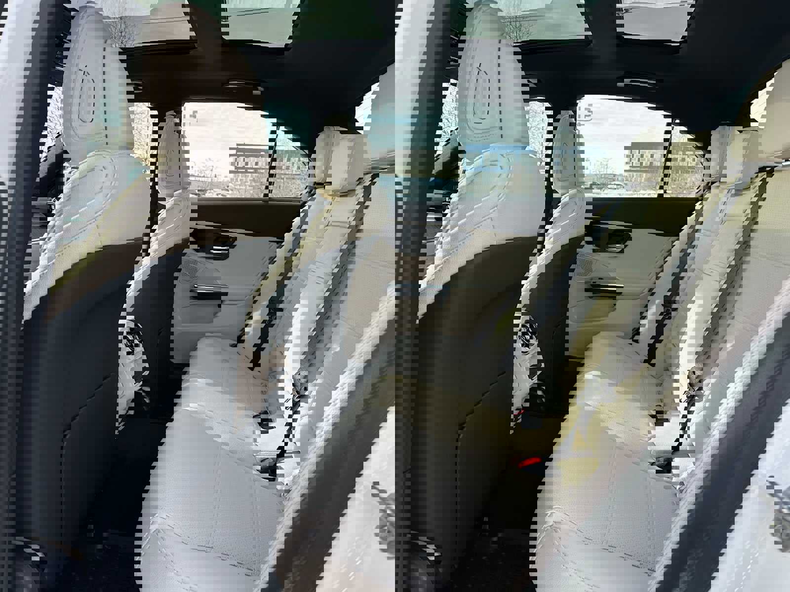 Used 2026 Mercedes-Benz C 300 4MATIC Sedan image 16