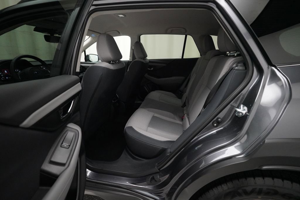 Used 2025 Subaru Outback Premium w/ Popular Package #1A image 17