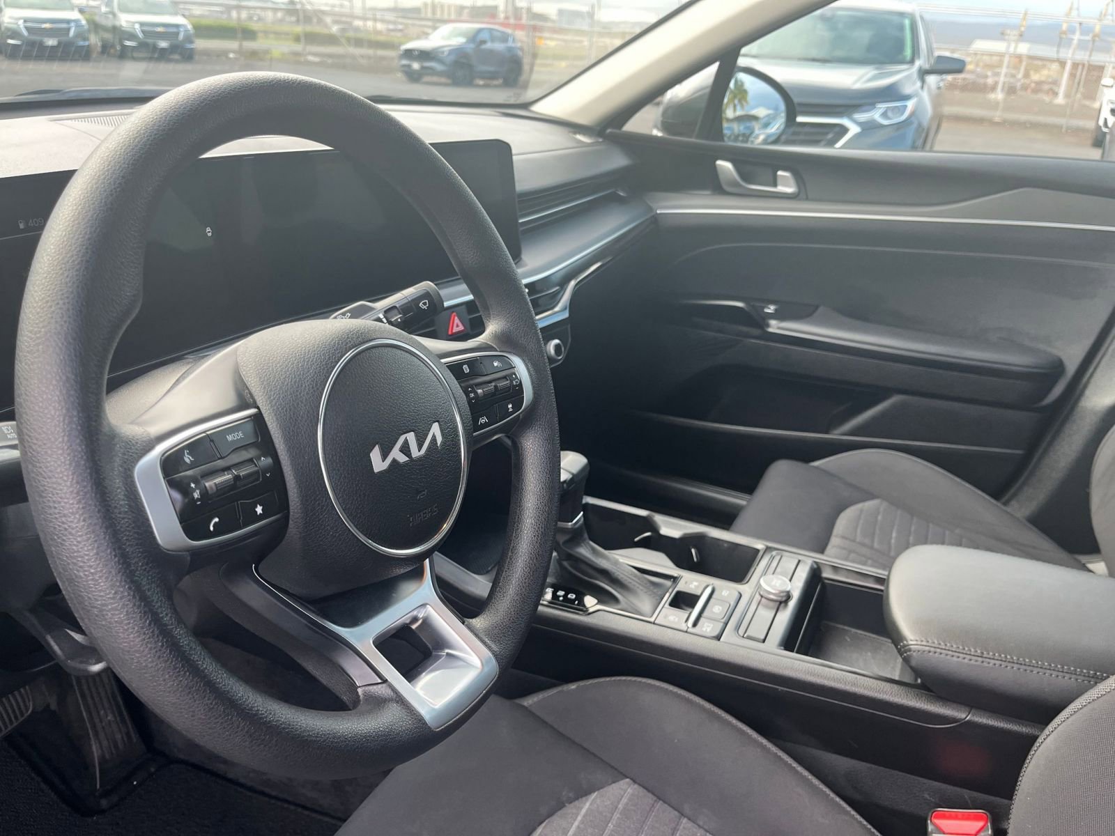 Used 2025 Kia K5 LXS image 33