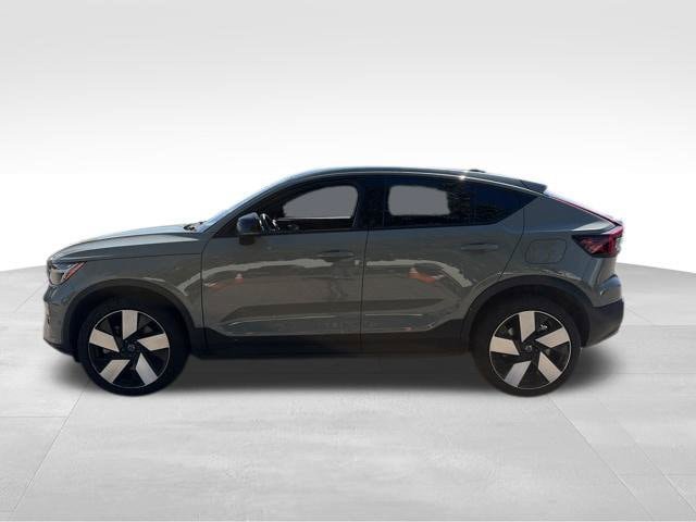 Used 2023 Volvo C40 P8 Recharge Plus w/ Climate Package AWD/4WD image 3