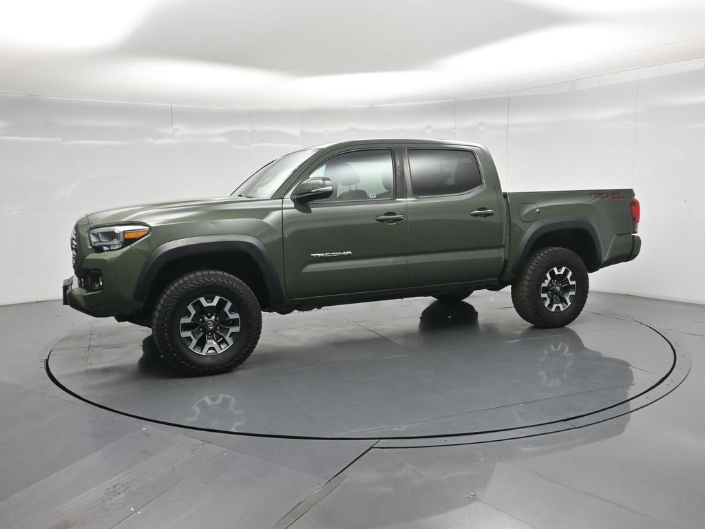 Used 2022 Toyota Tacoma TRD Off-Road w/ Technology Package RWD image 32
