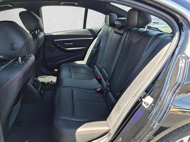 Used 2018 BMW 330e RWD image 16