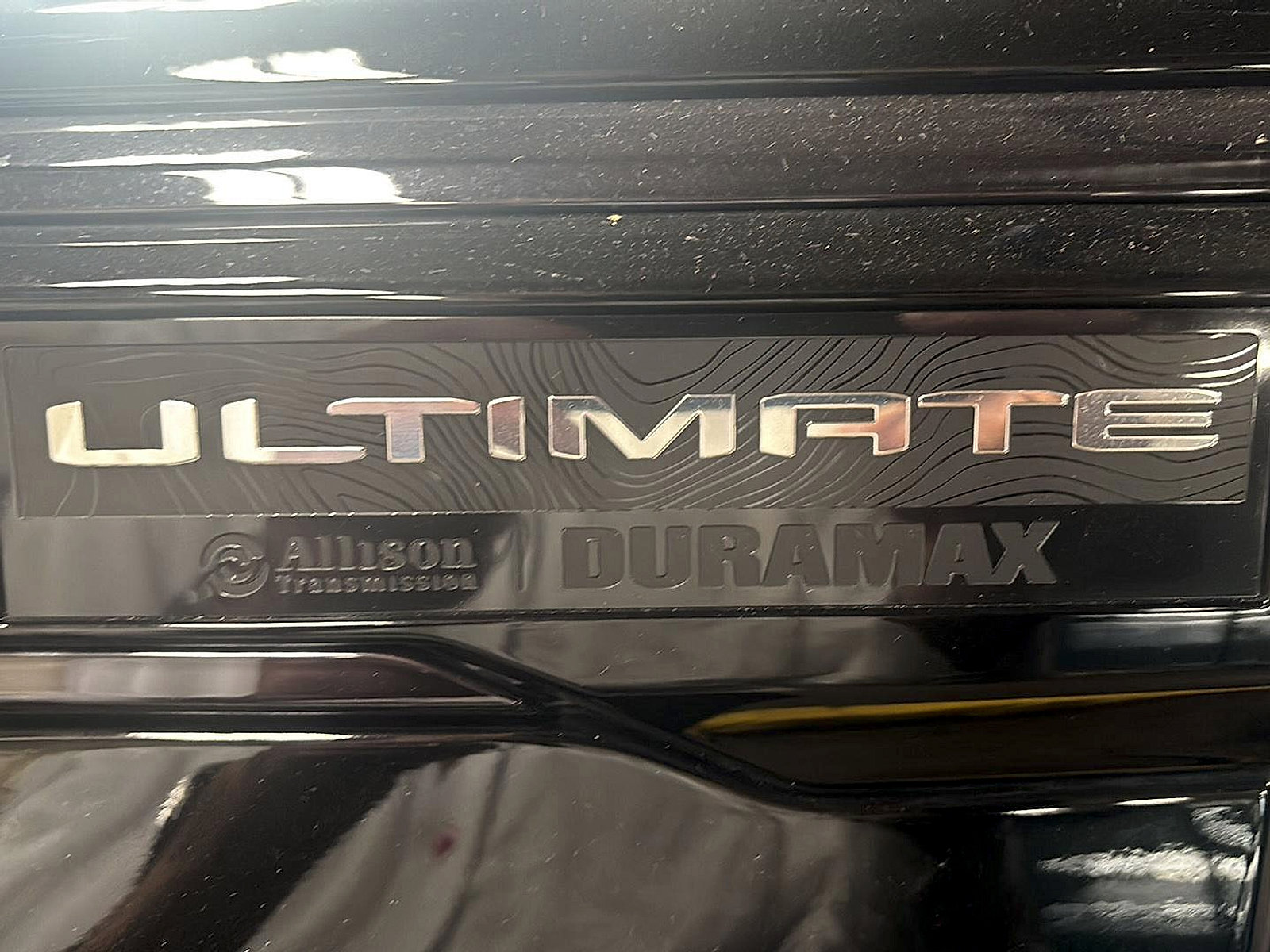 Used 2025 GMC Sierra 3500 Denali Ultimate AWD/4WD image 4