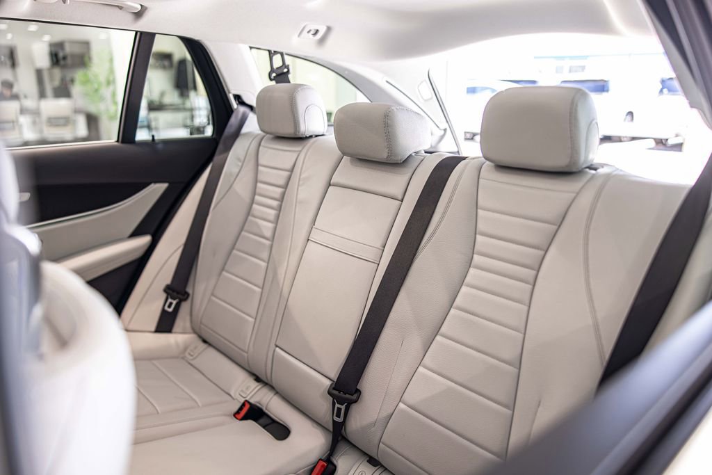 Used 2022 Mercedes-Benz E 450 4MATIC All-Terrain Wagon image 29