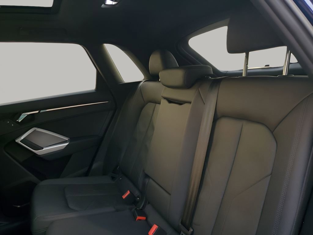 Used 2022 Audi Q3 2.0T Premium image 19