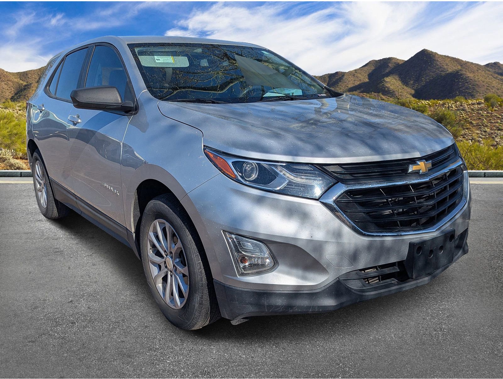 Used 2020 Chevrolet Equinox LS FWD image 3