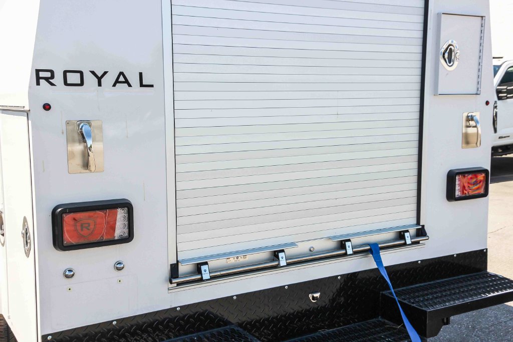 New 2025 Ford E-350 and Econoline 350 Super Duty w/ Power Equipment Group RWD image 8