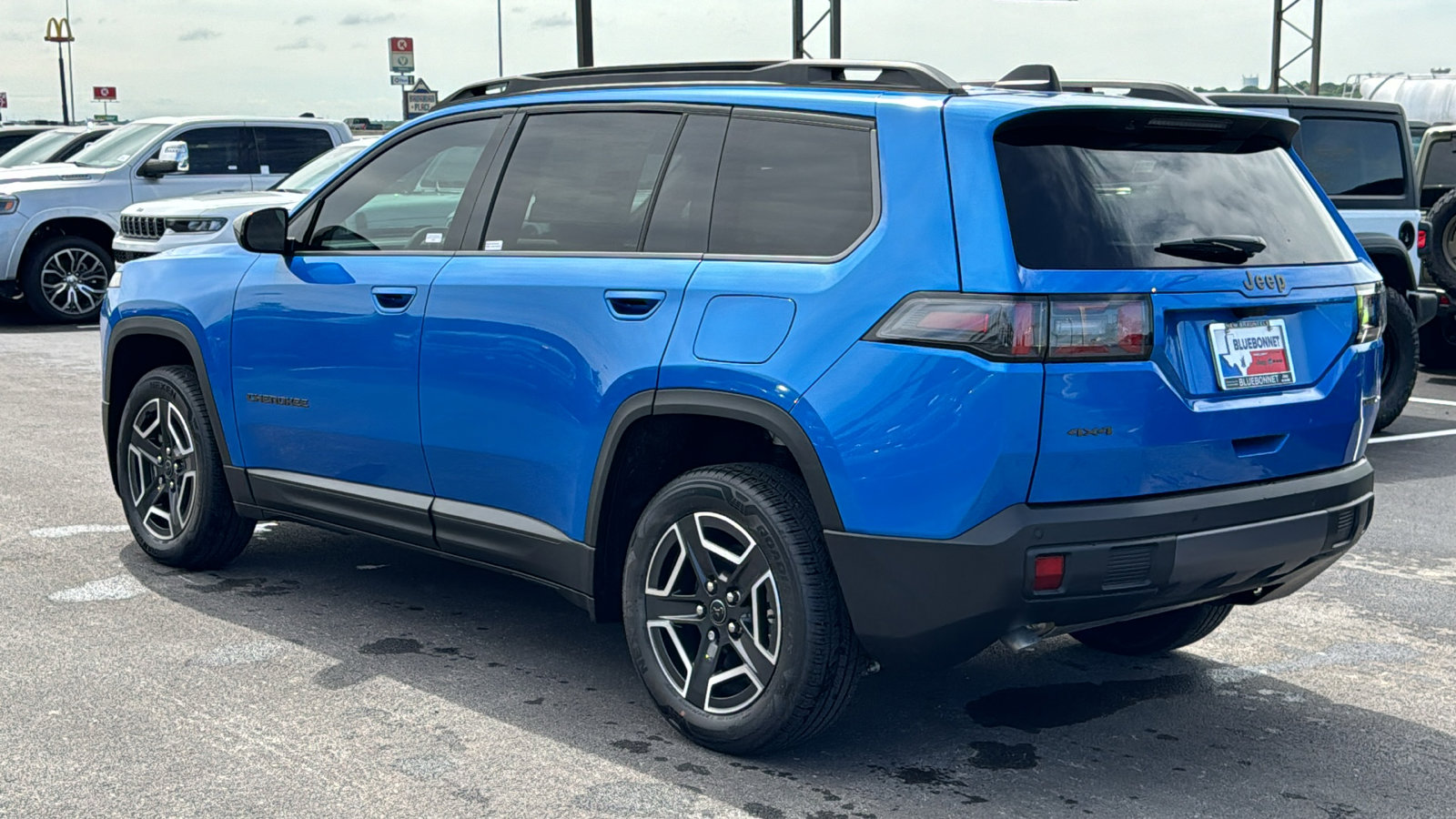 New 2026 Jeep Cherokee Laredo AWD/4WD image 7