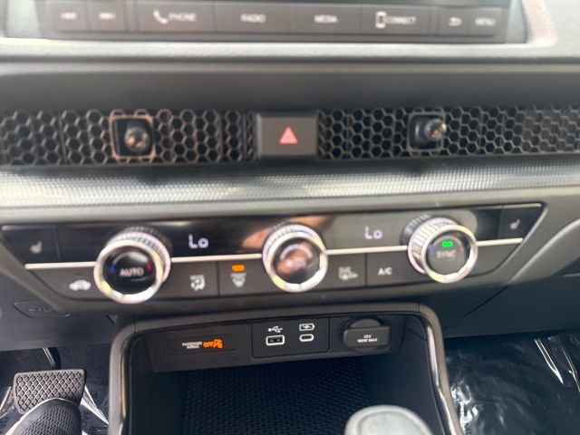 Certified 2025 Honda CR-V EX image 15