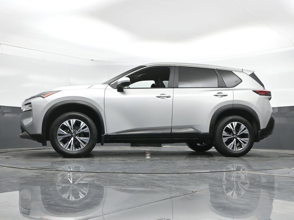 Used 2023 Nissan Rogue SV image 50