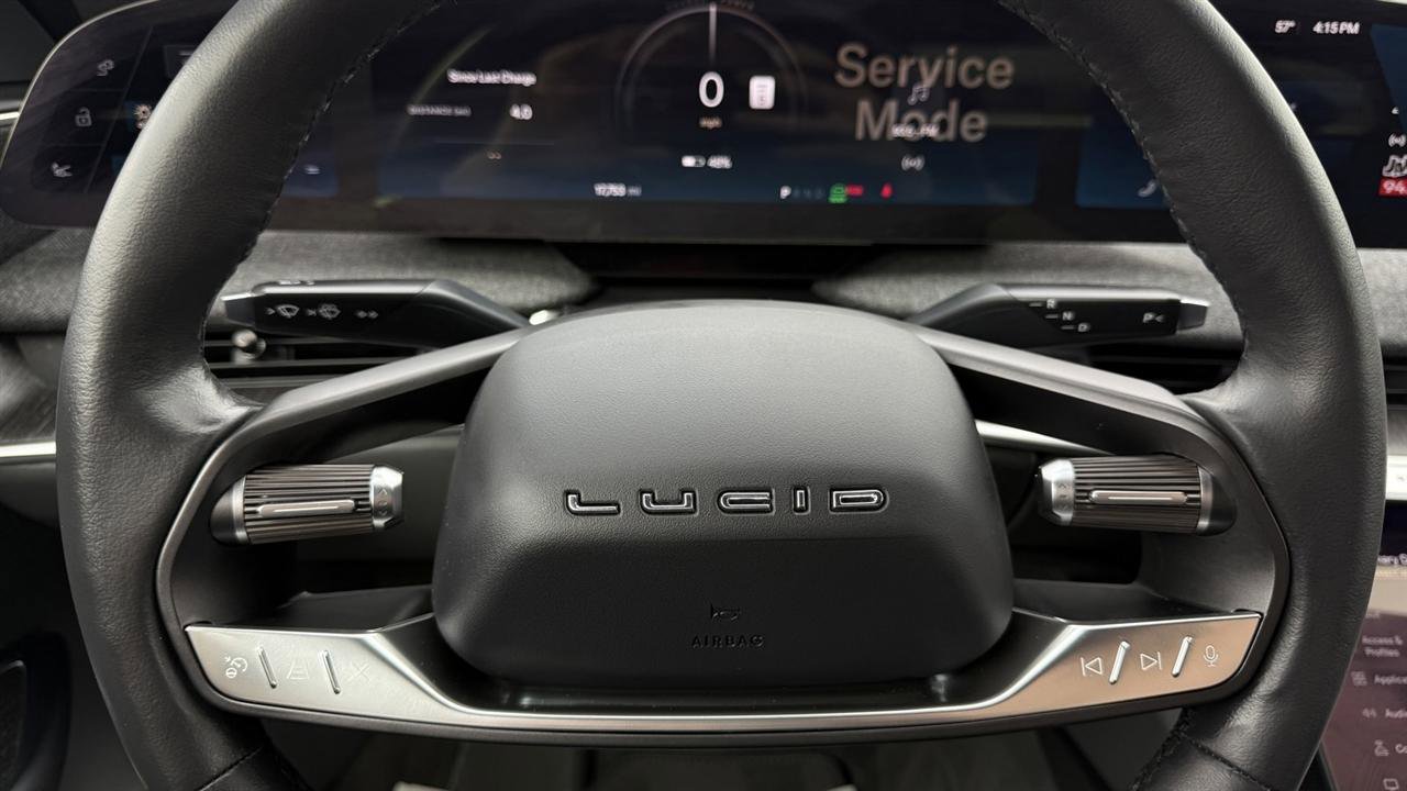 Used 2024 Lucid Air Touring image 45