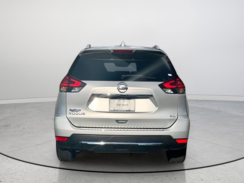 Used 2018 Nissan Rogue SL w/ Premium Package image 9