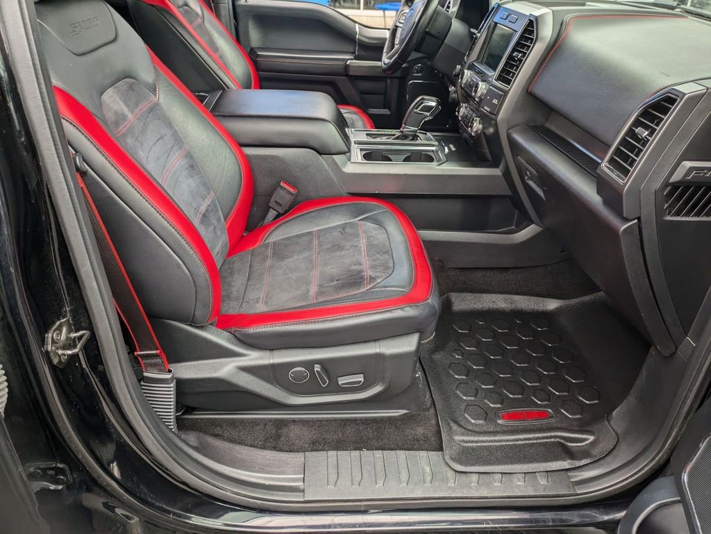 Used 2017 Ford F150 Lariat image 27