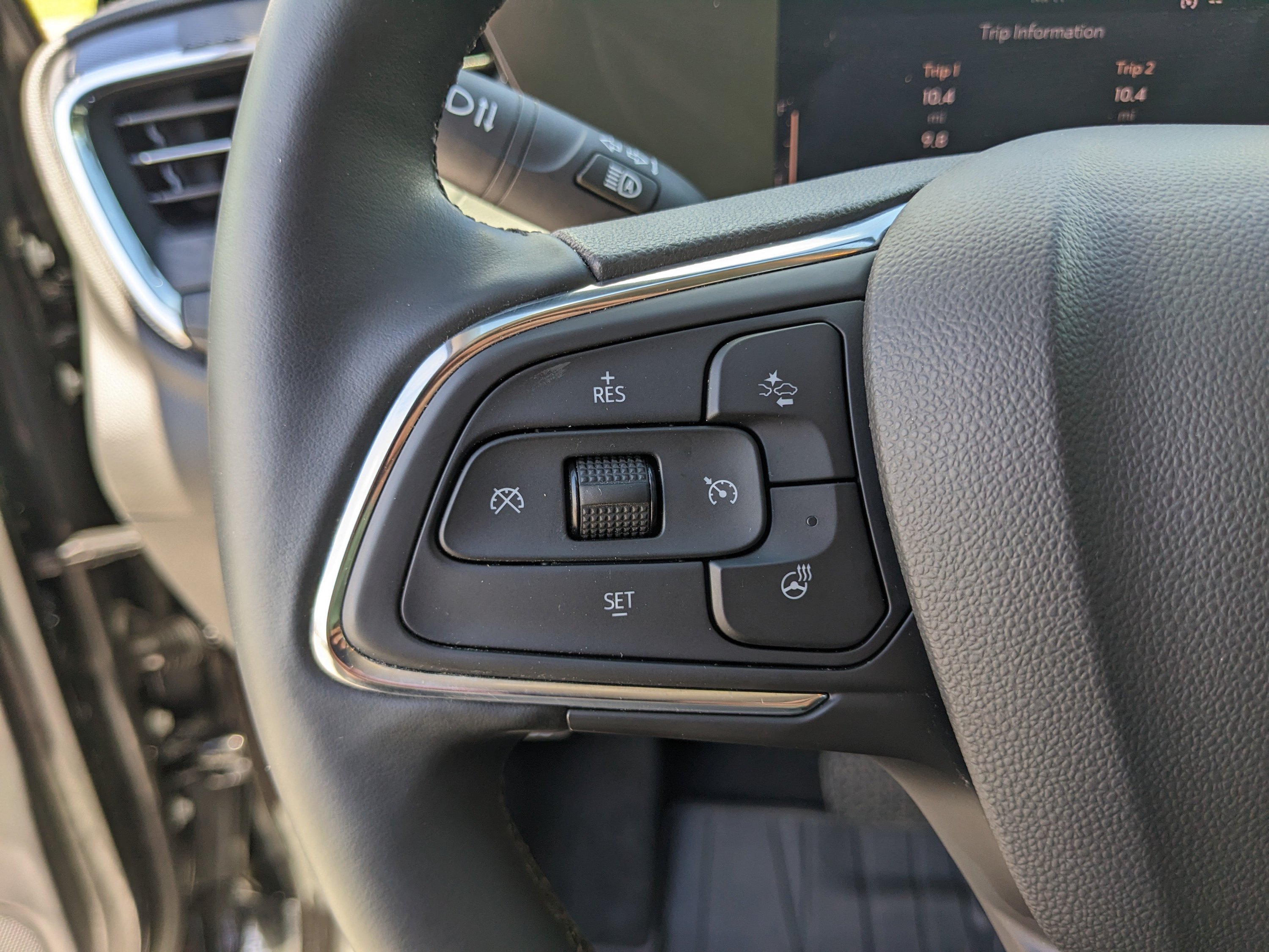 Used 2025 Buick Encore GX Sport Touring w/ Comfort Package FWD image 32
