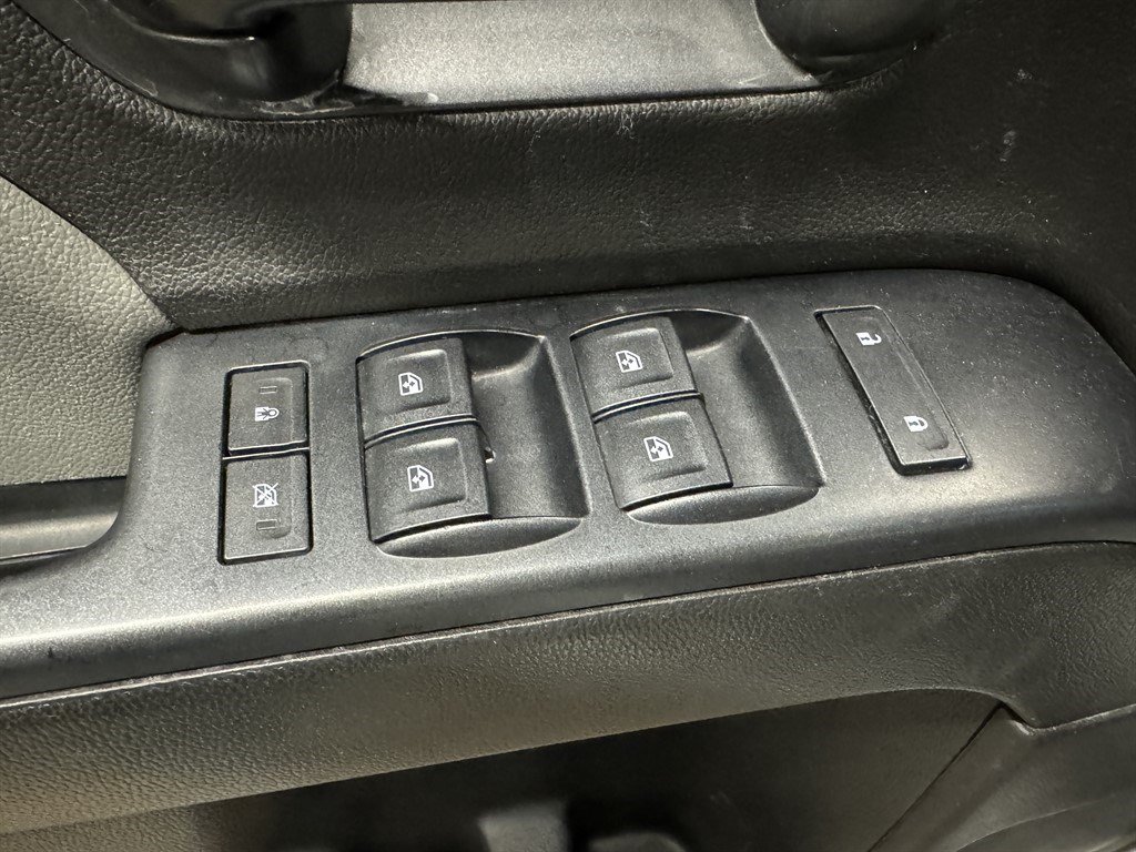 Used 2016 Chevrolet Silverado 2500 W/T AWD/4WD image 27