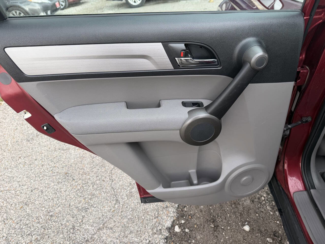 Used 2011 Honda CR-V LX image 15