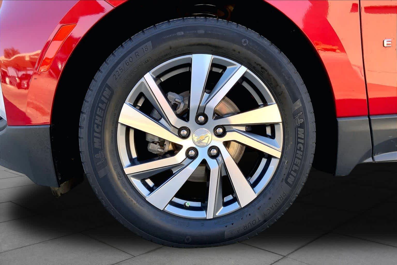 Used 2022 Chevrolet Equinox LT FWD image 11