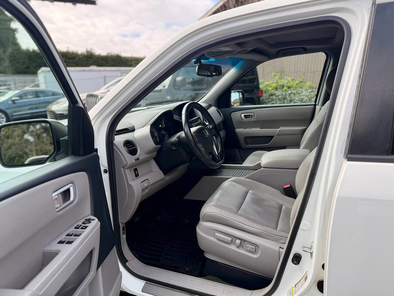 Used 2014 Honda Pilot EX-L image 10