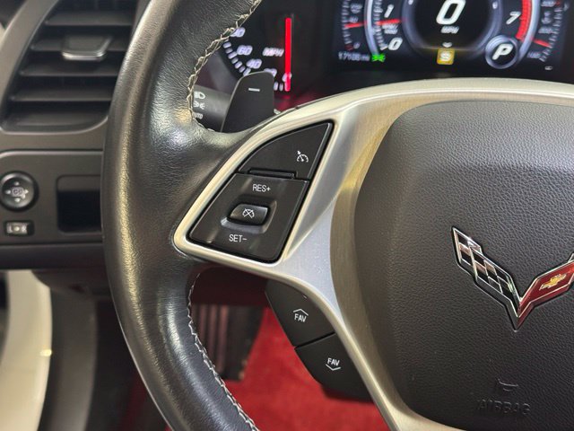 Used 2015 Chevrolet Corvette Stingray Coupe RWD image 12