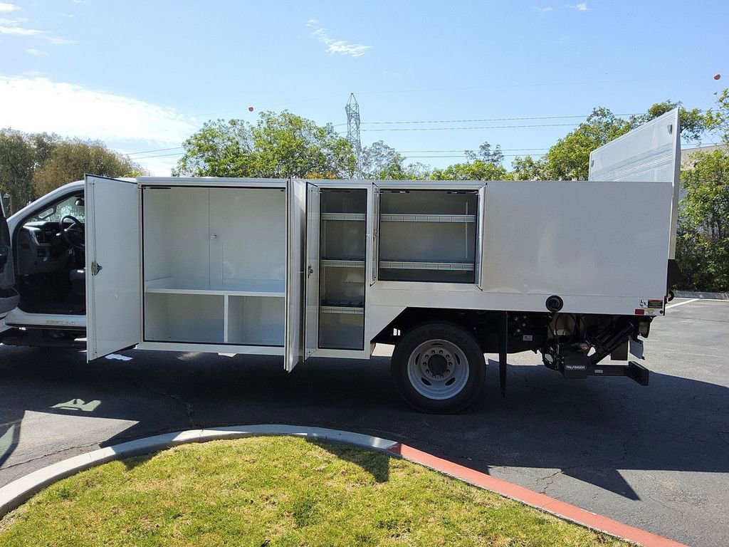 New 2025 Ford F550 2WD Regular Cab Super Duty image 23