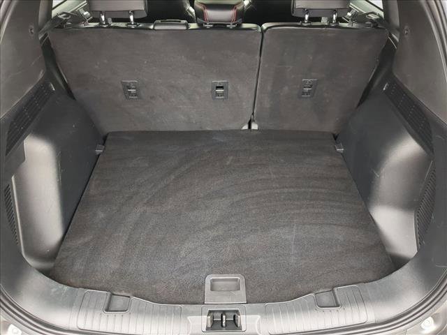 Used 2025 Ford Escape ST-Line image 6