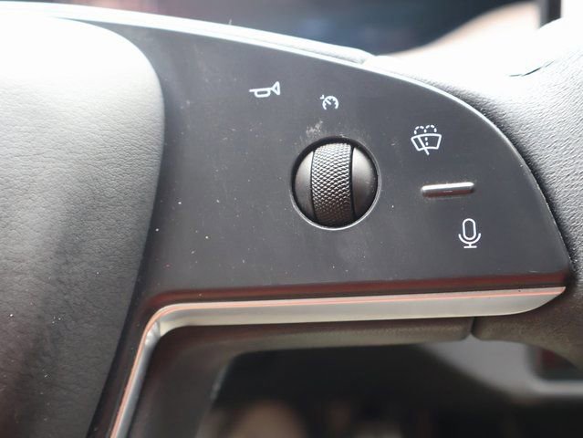 Used 2022 Tesla Model S AWD/4WD image 24