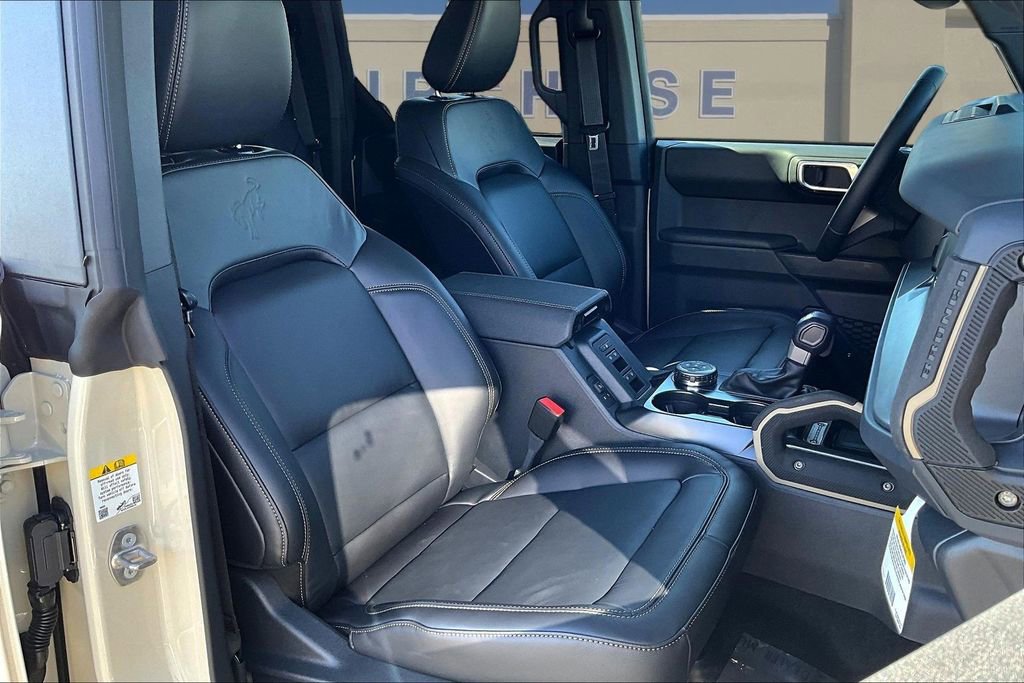 New 2026 Ford Bronco Badlands image 11