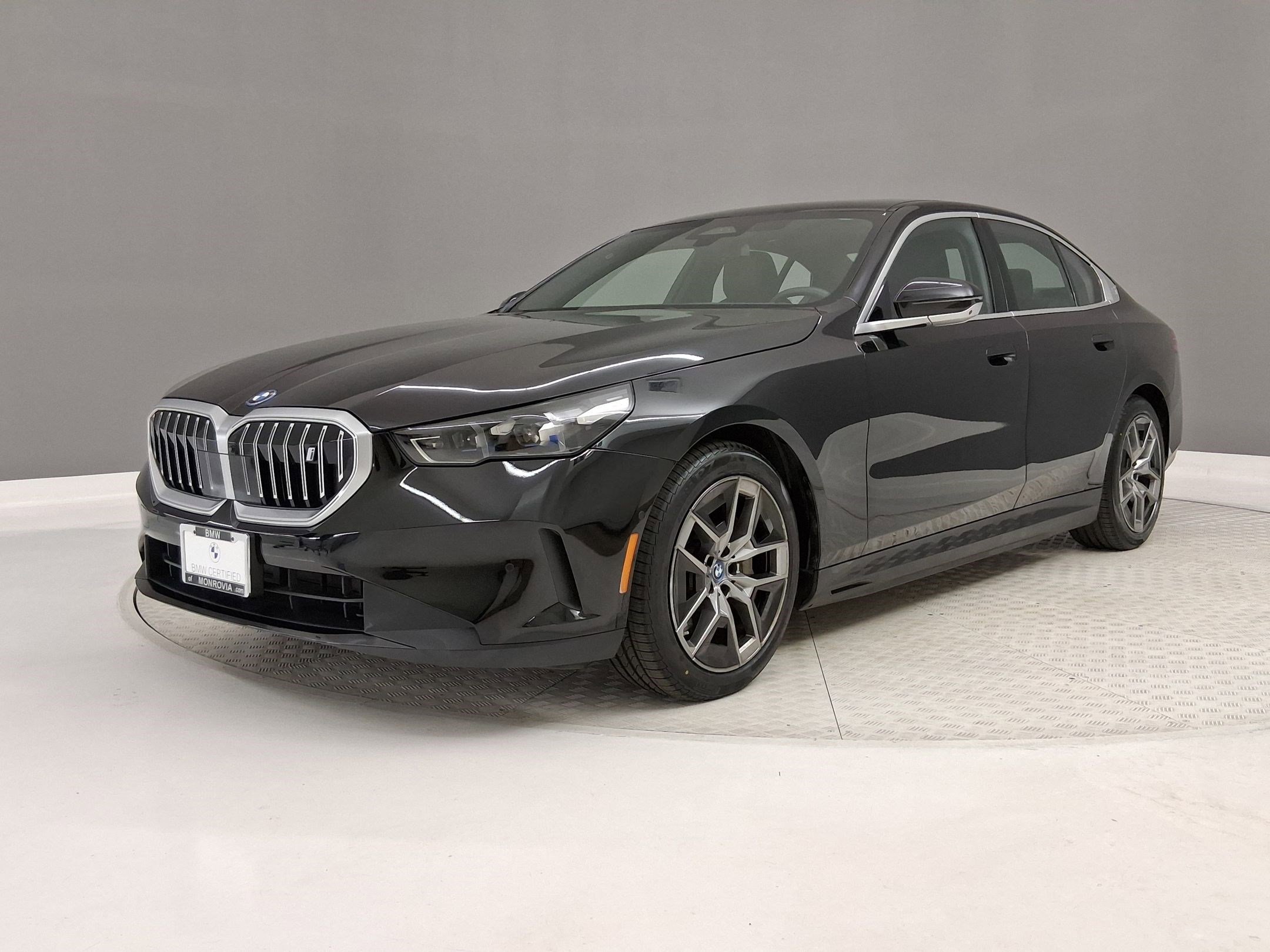 Certified 2024 BMW i5 eDrive40i RWD image 34