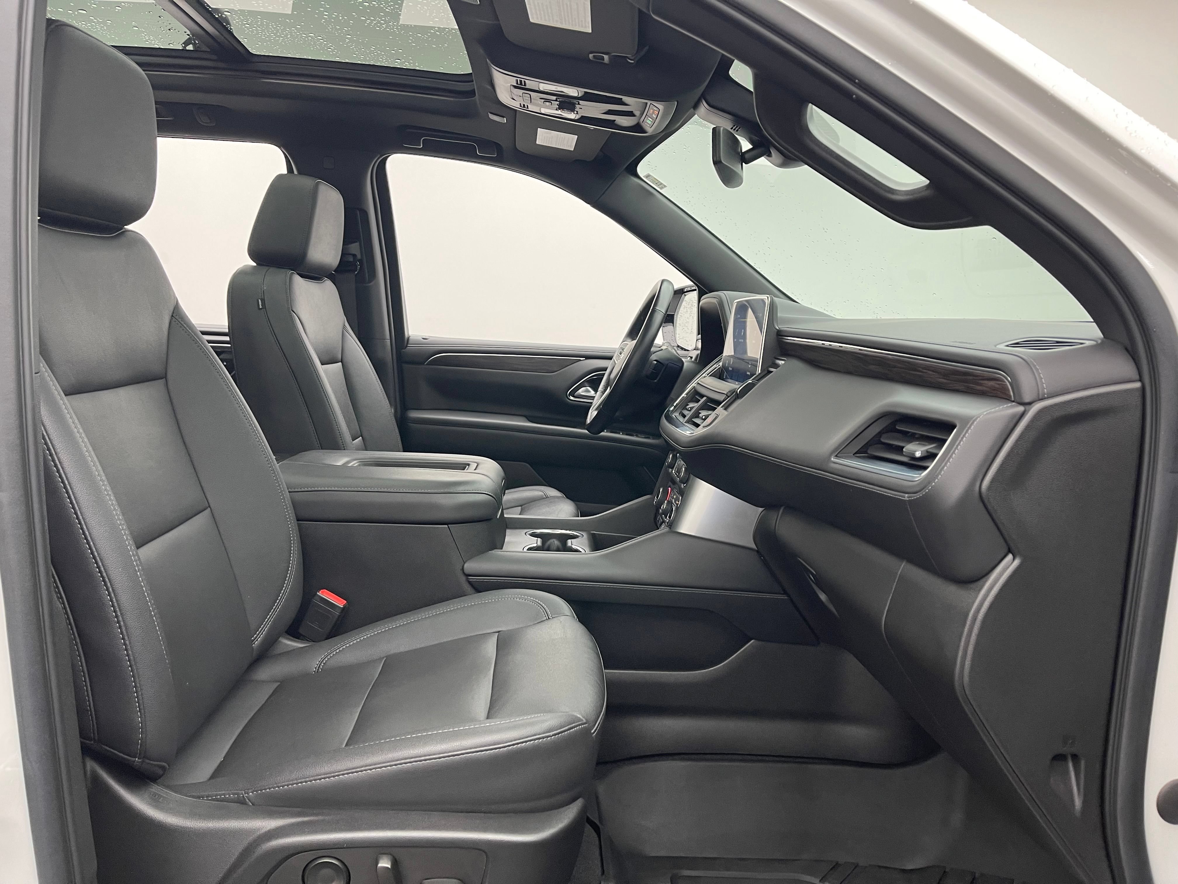 Used 2022 Chevrolet Tahoe Z71 w/ Z71 Off-Road Package AWD/4WD image 37