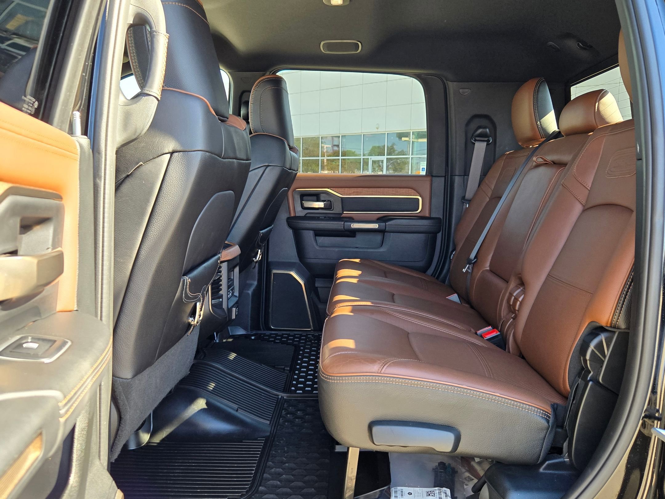 Used 2022 RAM 3500 Limited image 14