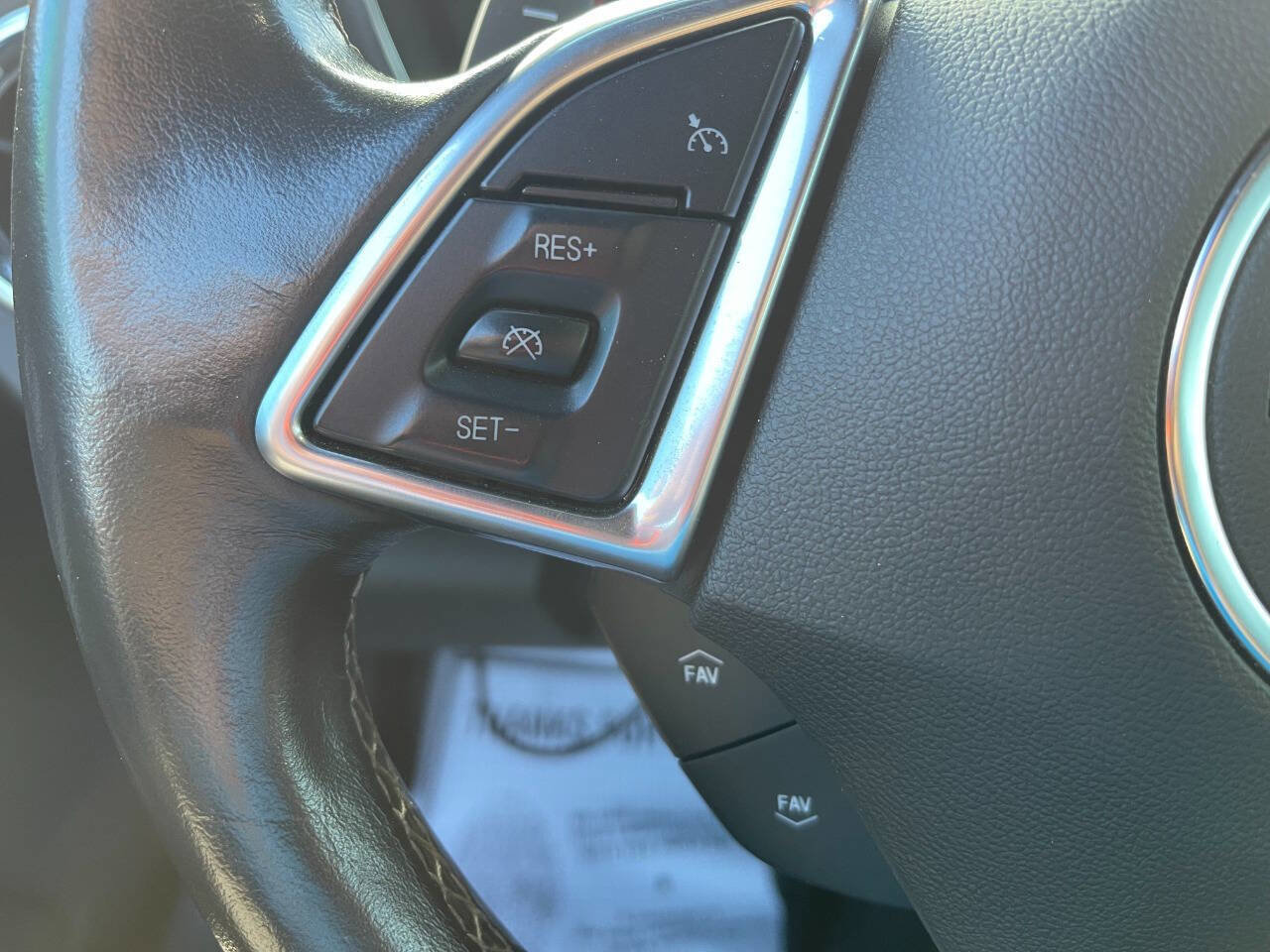 Used 2020 Chevrolet Camaro LT RWD image 20