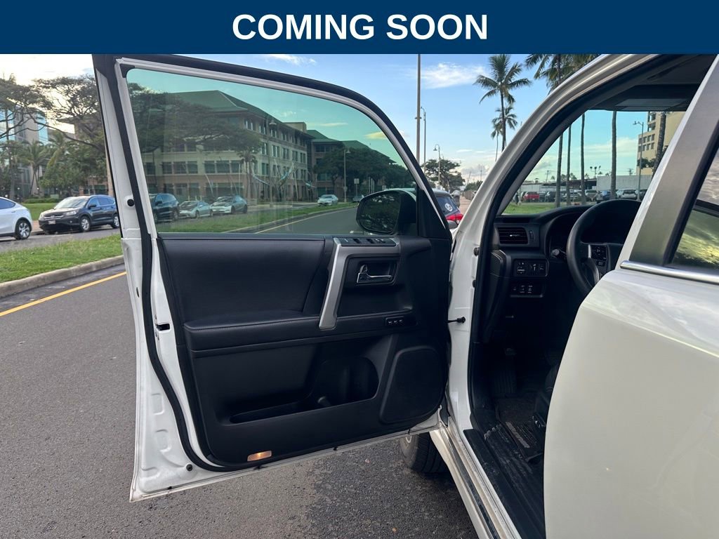 Used 2019 Toyota 4Runner Limited image 18