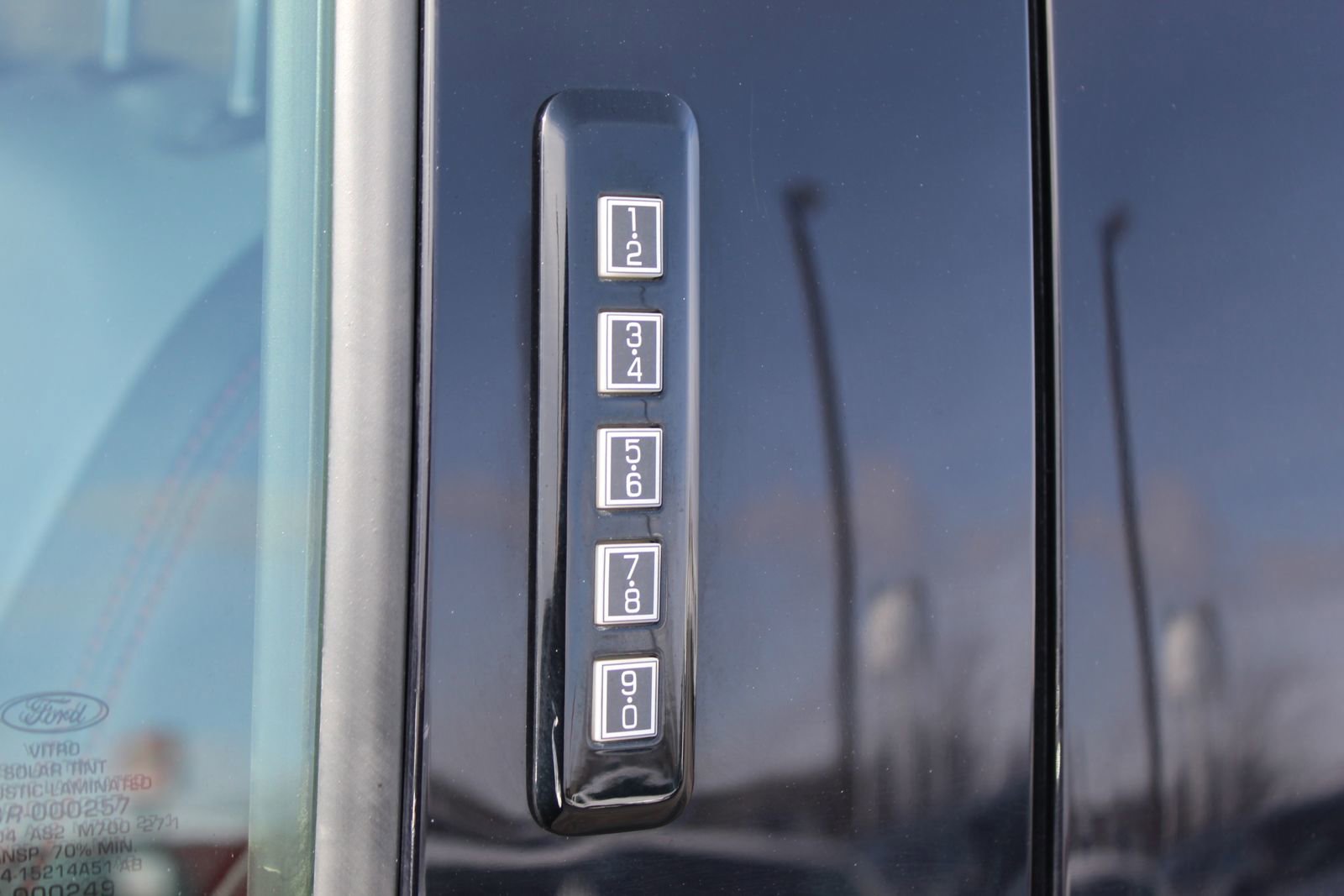 Used 2021 Ford F150 XLT w/ Equipment Group 302A High image 4