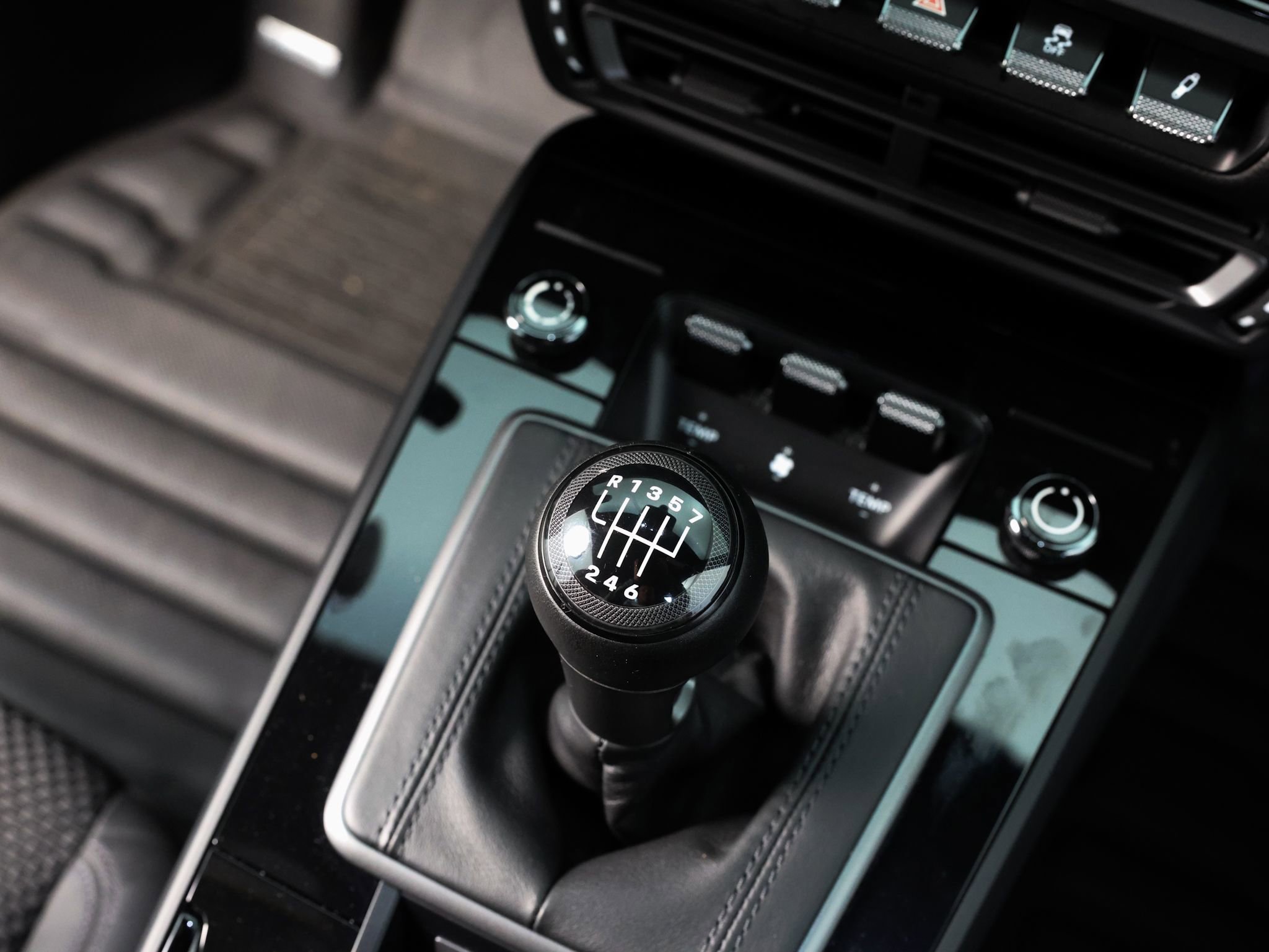 Used 2023 Porsche 911 Carrera T image 60